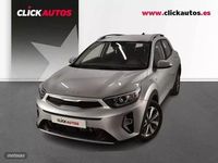 Usado Kia Stonic Active 100 CV (73 kW) 2025 Plateado SUV