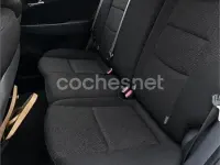Usado Hyundai i30 Comfort 109 CV (80 kW) 2010 Gris / plata Berlina