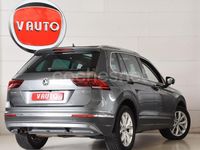 Usado VW Tiguan Sportline 190 CV (139 kW) 2018 Gris / plata SUV