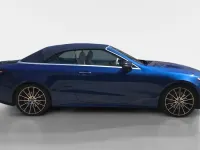 Usado Mercedes E400 AMG 330 CV (242 kW) 2023 Azul Descapotable