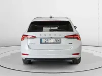 Usado Skoda Octavia Ambition 110 CV (80 kW) 2021 Blanco Utilitario