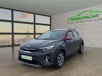 Usado Kia Stonic 120 CV (88 kW) 2021 Gris SUV