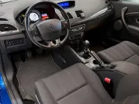 Usado Renault Mégane Coupé Bose Edition 110 CV (80 kW) 2014 Azul Coupe