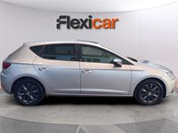 Usado Seat Leon ST Style 131 CV (96 kW) 2020 Gris Familiar