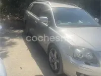 Usado Toyota Avensis Executive 177 CV (130 kW) 2007 Beige Familiar