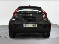 Usado Toyota Aygo X Play 72 CV (52 kW) 2024 Negro SUV