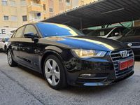 Usado Audi A3 Sportback Ambition 150 CV (110 kW) 2014 Negro Utilitario