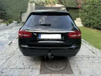 Usado Mercedes C200 150 CV (110 kW) 2018 Negro Familiar