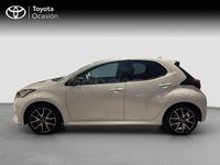 Usado Toyota Yaris Hybrid Style 116 CV (85 kW) 2022 Blanco Berlina
