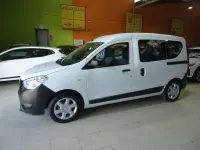 Usado Dacia Dokker Essentiel 109 CV (80 kW) 2021 Blanco Monovolumen