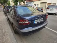 Usado Volvo S40 102 CV (75 kW) 2003 Negro Berlina