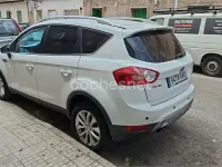 Usado Ford Kuga Titanium 136 CV (100 kW) 2008 Blanco SUV