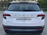 Usado Skoda Karoq Ambition 150 CV (110 kW) 2021 Blanco SUV