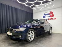 Usado BMW 318 143 CV (105 kW) 2014 Azul Berlina