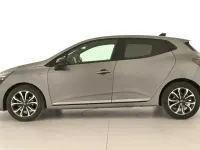 Usado Renault Clio V Techno 90 CV (66 kW) 2024 Gris / plata Berlina