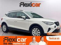 Usado Seat Arona Style 110 CV (80 kW) 2022 Blanco SUV