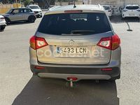 Usado Suzuki Vitara GLX 120 CV (88 kW) 2015 Gris / plata SUV