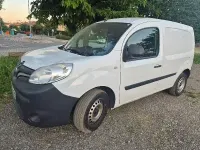 Usado Renault Kangoo 80 CV (58 kW) 2021 Blanco Monovolumen