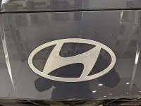 Usado Hyundai i20 100 CV (73 kW) 2025 Gris / plata Utilitario