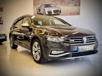 Usado VW Passat Alltrack 280 CV (205 kW) 2022 Gris Familiar
