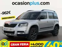 Usado Skoda Yeti Outdoor 110 CV (80 kW) 2017 Plateado SUV