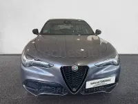Usado Alfa Romeo Stelvio Sprint 160 CV (117 kW) 2023 Gris / plata SUV