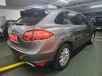 Usado Porsche Cayenne 382 CV (280 kW) 2013 Marrón SUV