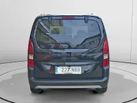 Usado Peugeot Rifter GT 131 CV (96 kW) 2025 Negro Monovolumen