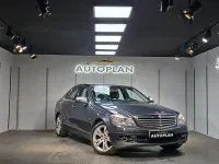 Usado Mercedes C220 Avantgarde 170 CV (125 kW) 2007 Beige Berlina