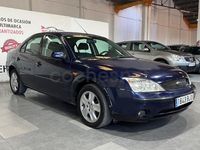 Usado Ford Mondeo Trend 125 CV (91 kW) 2001 Azul Berlina