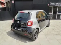 Usado Smart ForFour Passion 71 CV (52 kW) 2015 Negro Utilitario