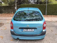 Usado Citroën Xsara Picasso Exclusive 95 CV (69 kW) 2004 Azul Monovolumen