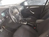 Usado Ford Mondeo Titanium 140 CV (102 kW) 2010 Gris / plata Berlina