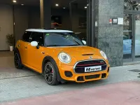 Usado Mini John Cooper Works 231 CV (169 kW) 2017 Naranja Utilitario