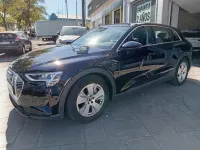 Usado Audi e-tron 300 kW (408 CV) 2020 Negro SUV