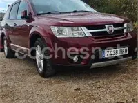Usado Fiat Freemont Urban 170 CV (125 kW) 2011 Granate SUV