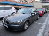 Usado BMW 525 218 CV (160 kW) 2005 Gris / plata Berlina