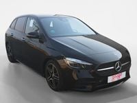 Usado Mercedes B200 150 CV (110 kW) 2024 Negro Monovolumen