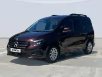 Usado Mercedes T180 116 CV (85 kW) 2024 Rojo Monovolumen