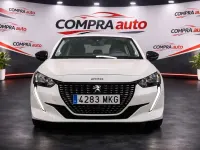 Usado Peugeot 208 Active 102 CV (75 kW) 2023 Blanco Utilitario