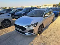 Usado Ford Focus ST-Line 155 CV (114 kW) 2023 Plateado Utilitario