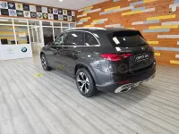 Usado Mercedes GLC300e 313 CV (230 kW) 2023 Gris / plata SUV