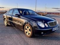 Usado Mercedes E320 Avantgarde 204 CV (150 kW) 2006 Azul Berlina