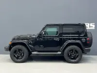 Usado Jeep Wrangler Sahara 200 CV (147 kW) 2019 Negro SUV