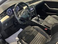 Usado VW Passat Advance 150 CV (110 kW) 2015 Blanco Berlina
