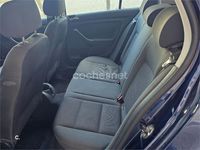 Usado VW Golf IV Trendline 102 CV (75 kW) 2004 Azul Berlina