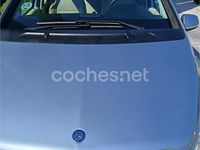 Usado Mercedes B180 109 CV (80 kW) 2010 Gris / plata Monovolumen
