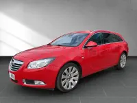 Usado Opel Insignia Sport 160 CV (117 kW) 2011 Rojo Familiar