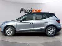 Usado Seat Arona Style 110 CV (80 kW) 2023 Gris SUV