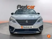 Usado Peugeot 5008 Allure 130 CV (95 kW) 2018 Blanco SUV